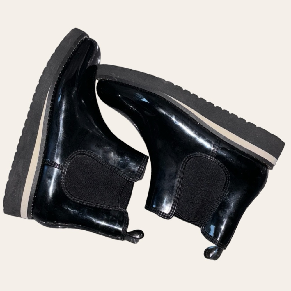 Naturalizer Luna Black Gloss Rhinestone Ankle Boot Women's 7M